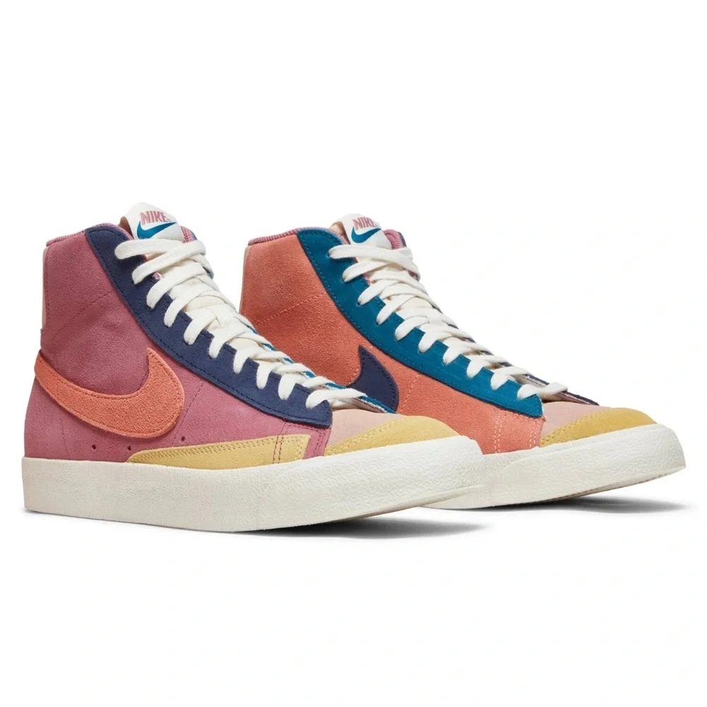 Nike Blazer Mid '77 - Picture 1 of 5